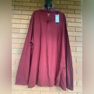 Goodfellow men’s cranberry color, long sleeve tee. Size 4XL tall.